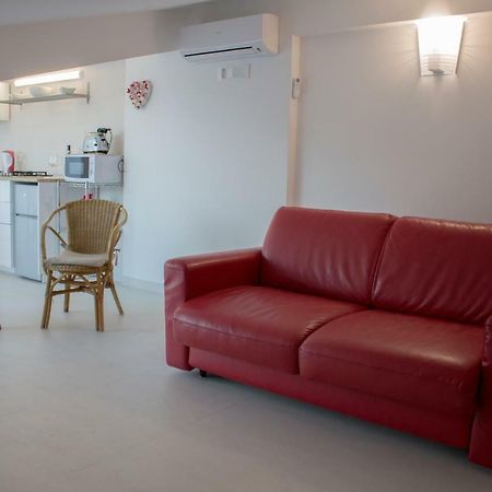 Duchessa House Apartment กัสเตลลัมมาเร เดล โกลโฟ ภายนอก รูปภาพ