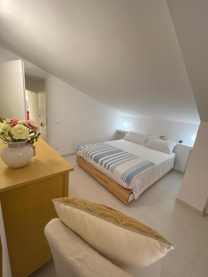 Duchessa House Apartment กัสเตลลัมมาเร เดล โกลโฟ ภายนอก รูปภาพ