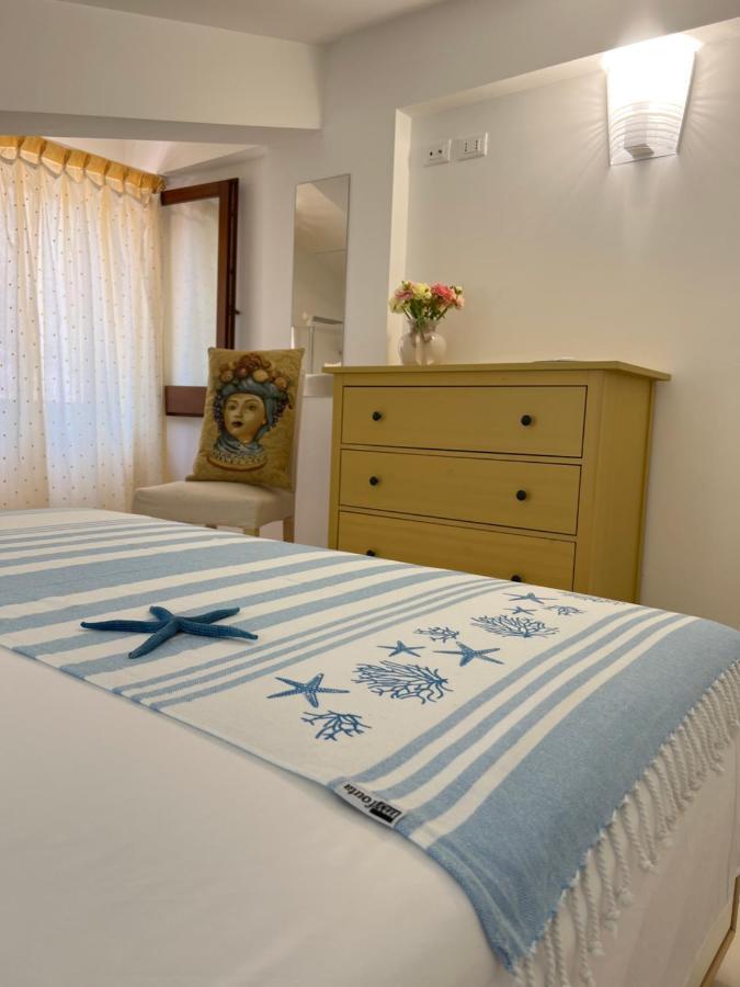 Duchessa House Apartment กัสเตลลัมมาเร เดล โกลโฟ ภายนอก รูปภาพ