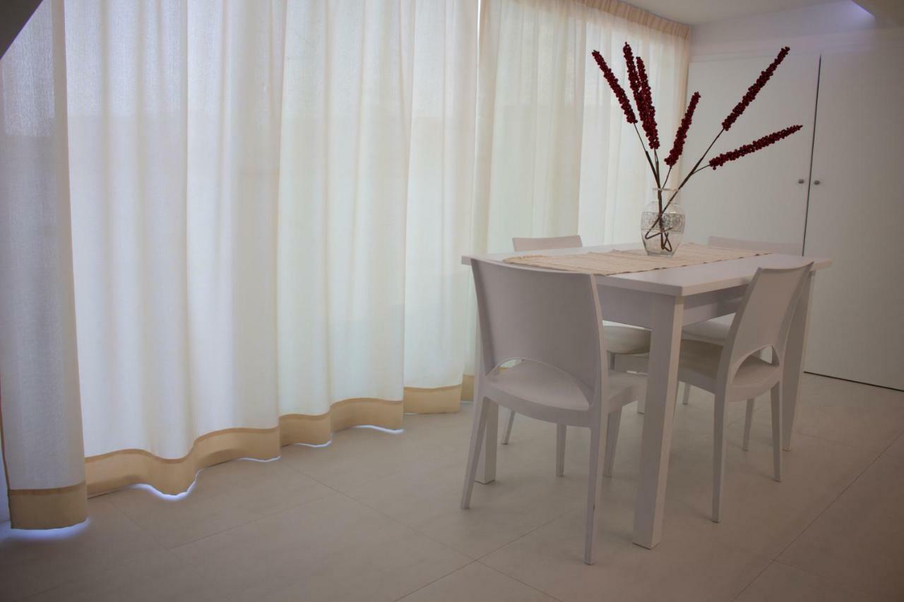 Duchessa House Apartment กัสเตลลัมมาเร เดล โกลโฟ ภายนอก รูปภาพ